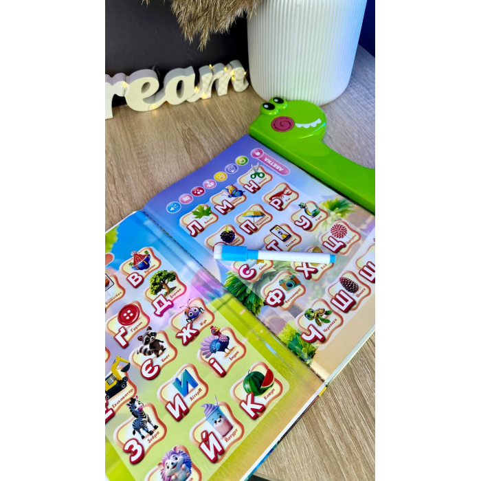 Книга Віммельбух 51822  "WToys", ОЗВУЧУВАННЯ УКР. МОВОЮ, 19 тем, казки, пісні, загадки, скоромовки, сенсорні кнопки, маркер “пиши-витирай”, в коробці